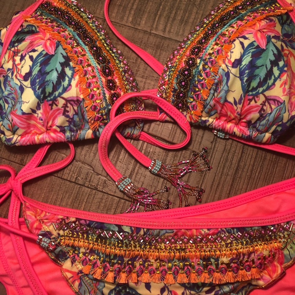 Bikini Set  Made In Colombia Hand Embroidered.